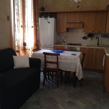 Casa Vacanza "Marina San Giuseppe" Lägenhet Ventimiglia Exteriör bild